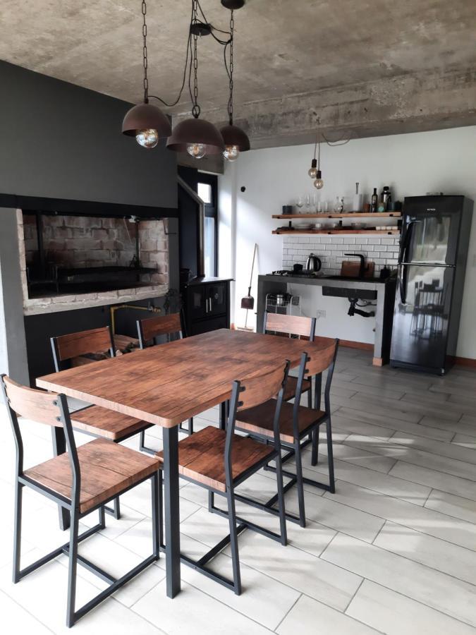 Casa De Invitados Con Parrilla Y Horno A Lena Ushuaia Exteriér fotografie
